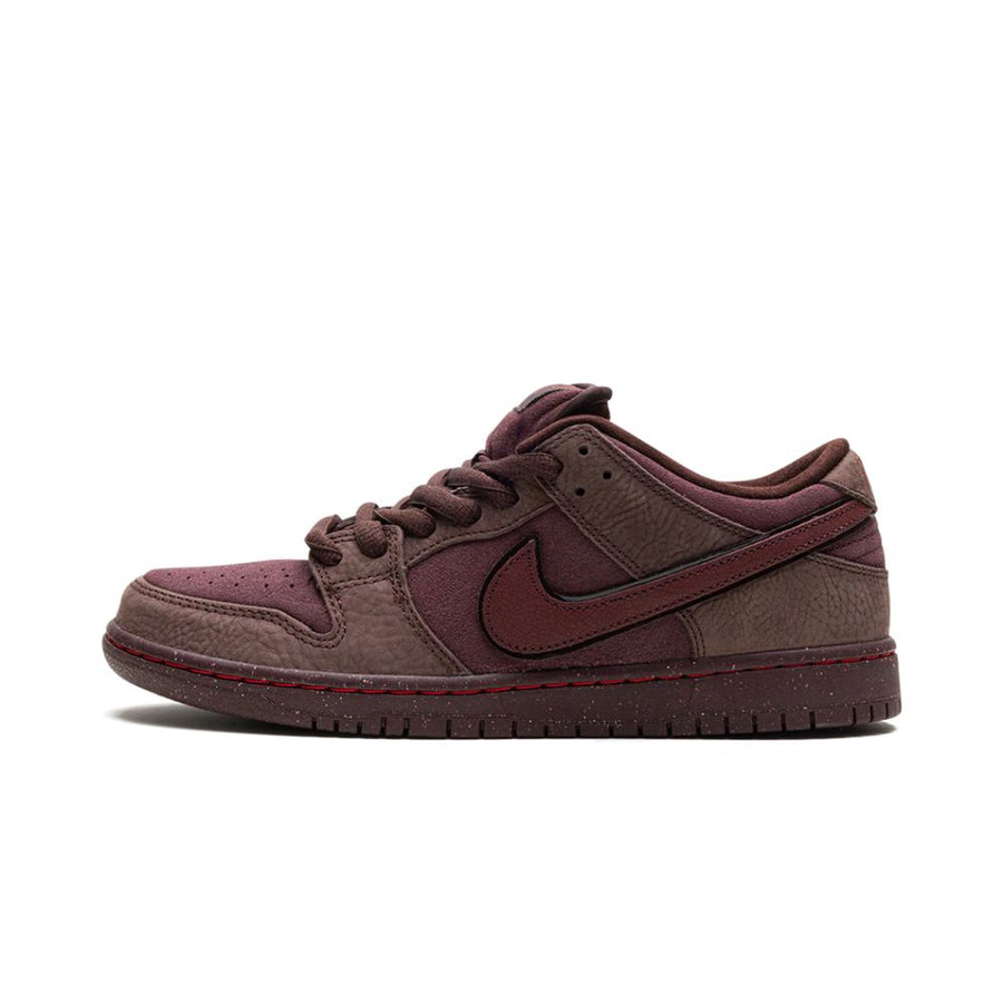 SB Dunk Low 'City of Love Burgundy Crush'