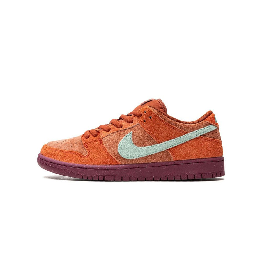 SB Dunk Low 'Mystic Red Rosewood'